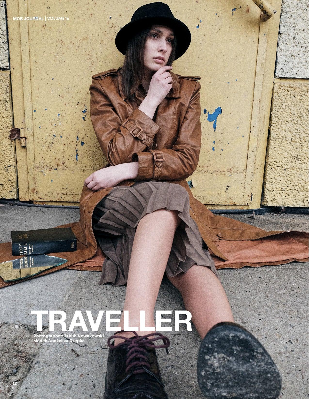 MOB JOURNAL | VOLUME SIXTEEN | ISSUE #44 - Mob Journal