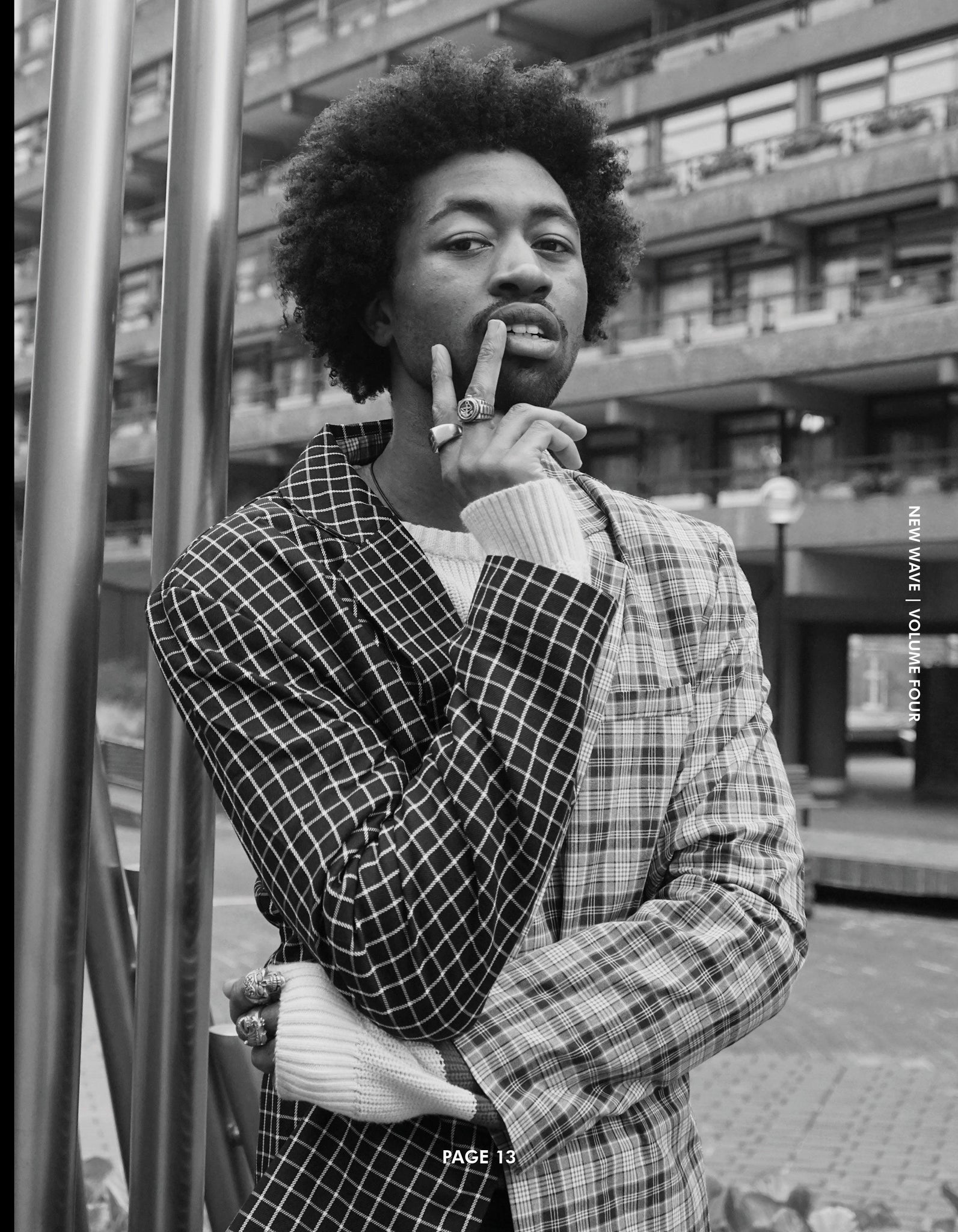 NEW WAVE | VOLUME FOUR | ISSUE #01 - Mob Journal