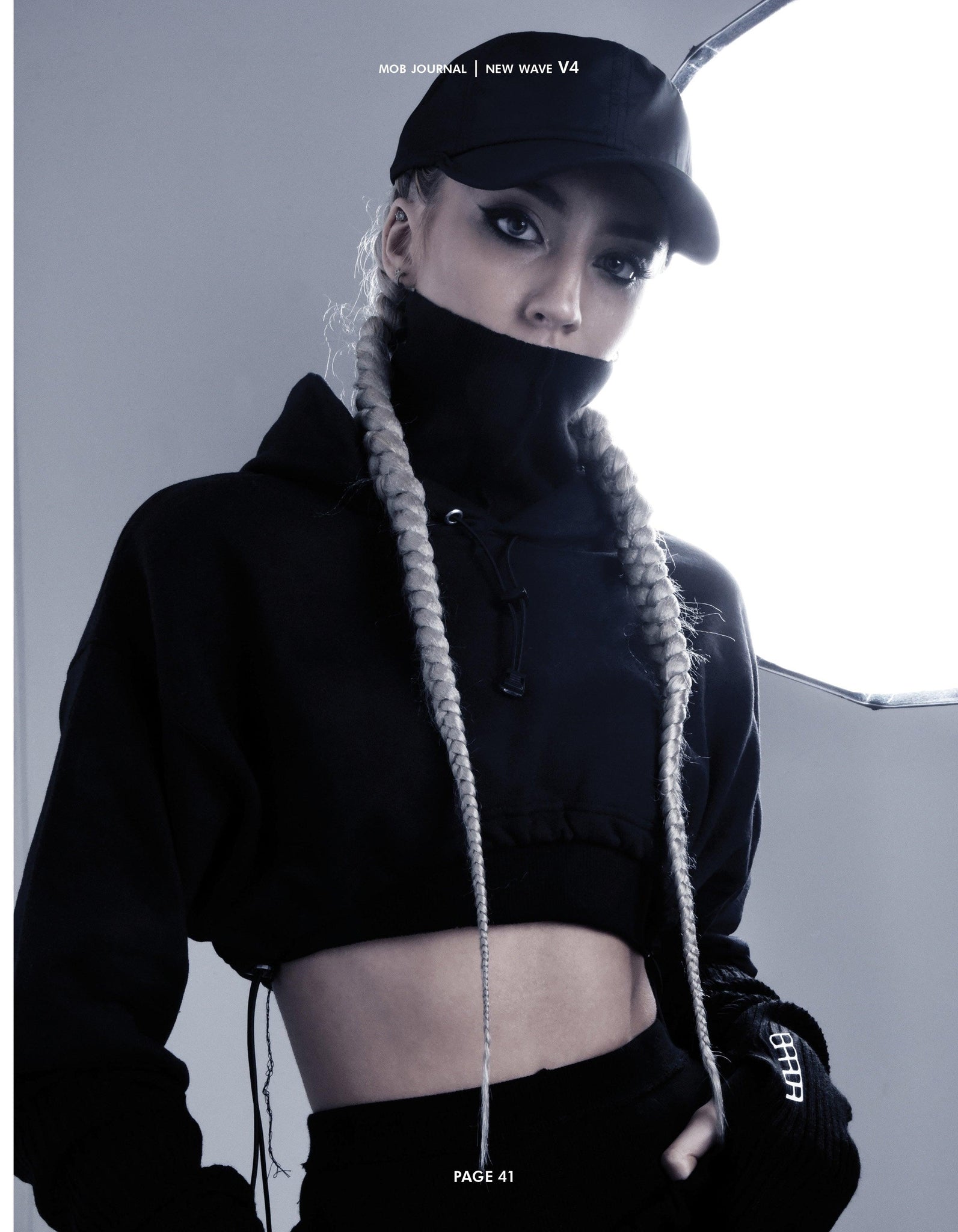 NEW WAVE | VOLUME FOUR | ISSUE #05 - Mob Journal