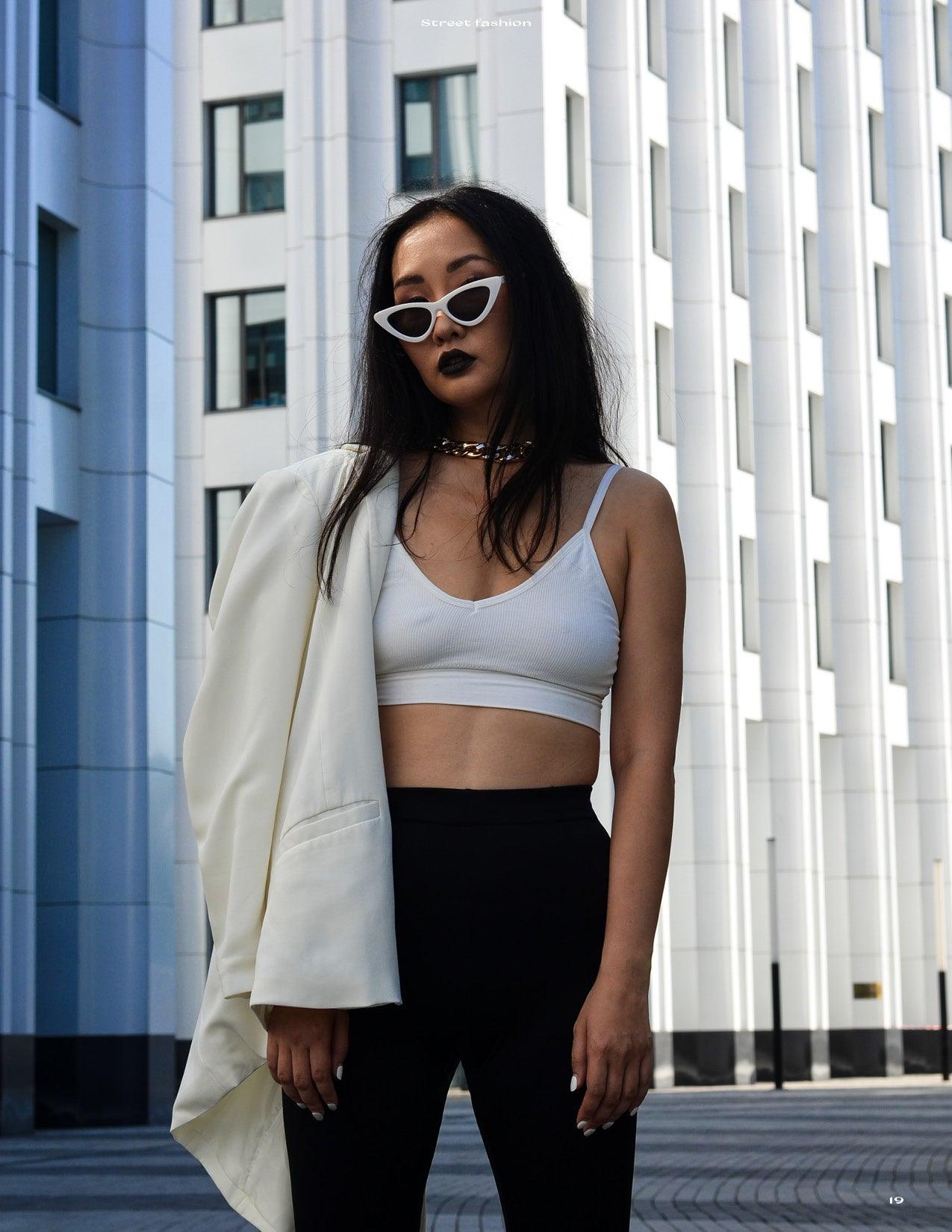 NEW WAVE | VOLUME ELEVEN | ISSUE #25 - Mob Journal