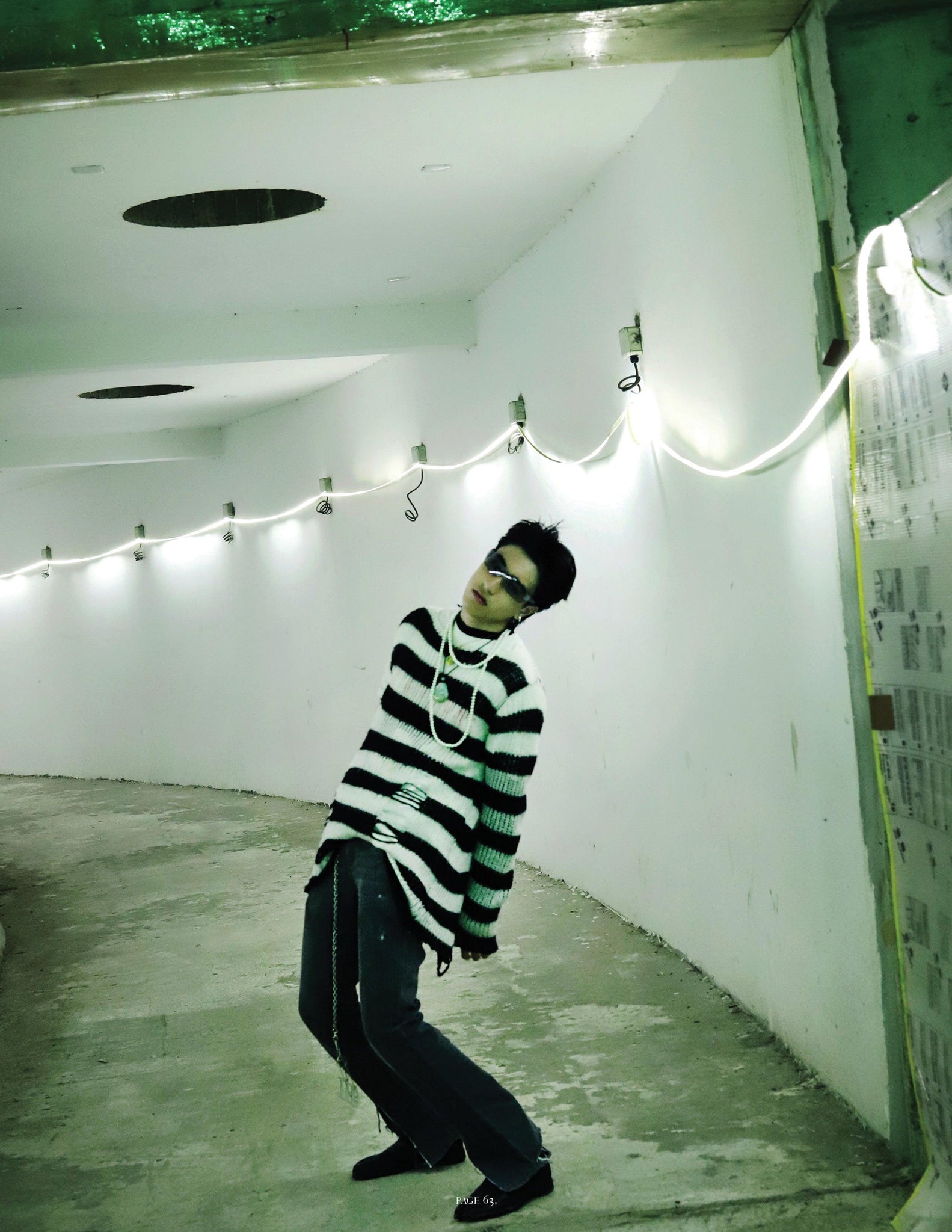 NEW WAVE | VOLUME SEVEN | ISSUE #03 - Mob Journal