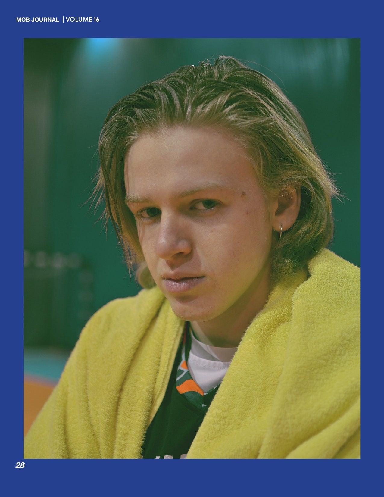 MOB JOURNAL | VOLUME SIXTEEN | ISSUE #27 - Mob Journal
