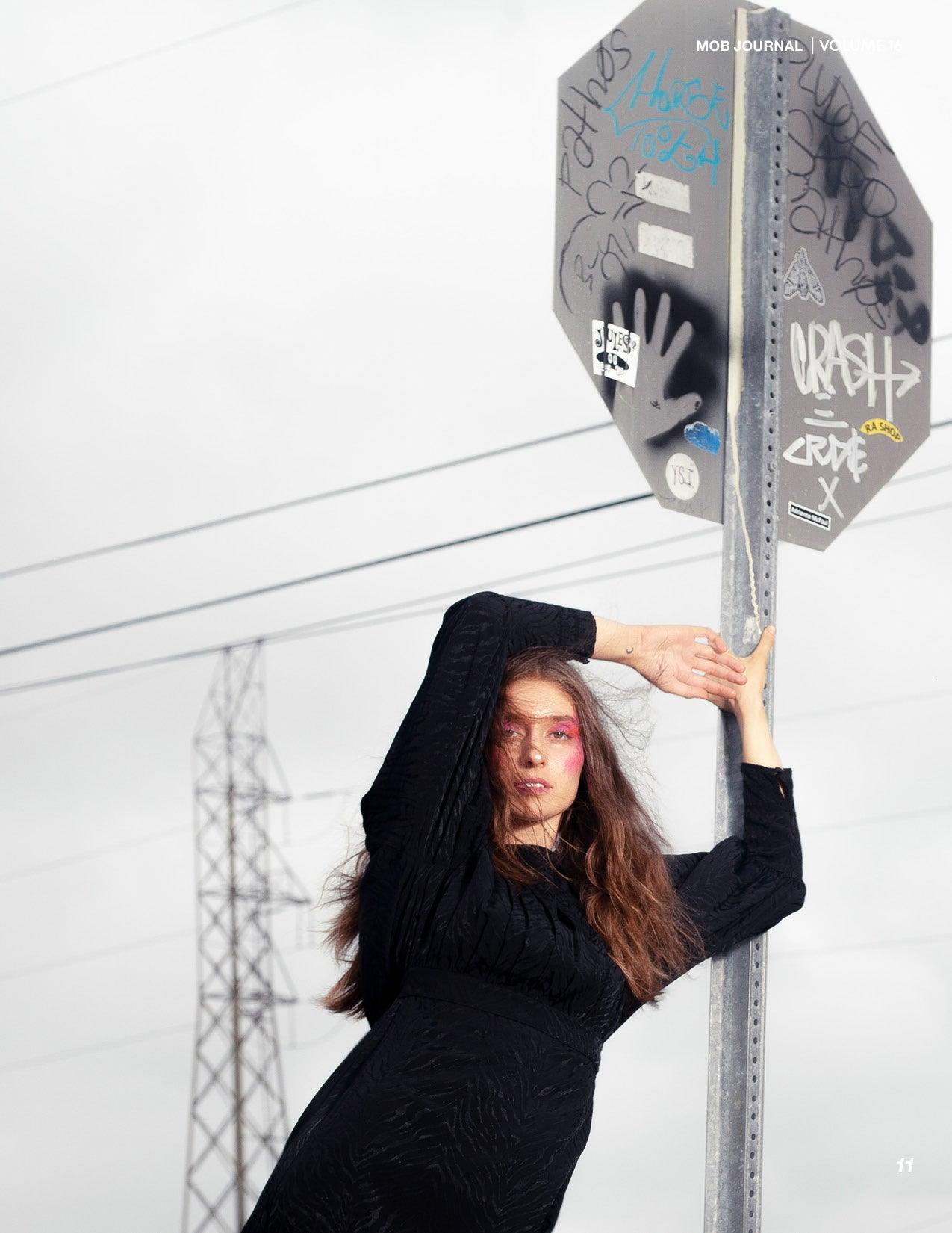 MOB JOURNAL | VOLUME SIXTEEN | ISSUE #30 - Mob Journal