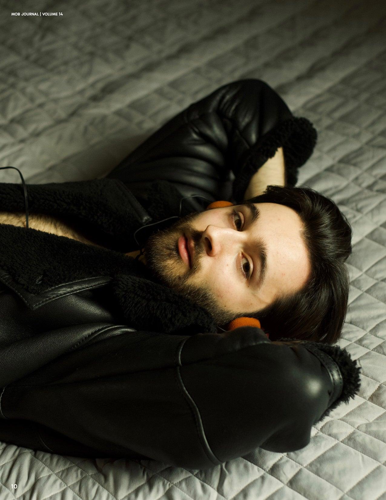 MOB JOURNAL | VOLUME FOURTEEN | ISSUE #42 - Mob Journal
